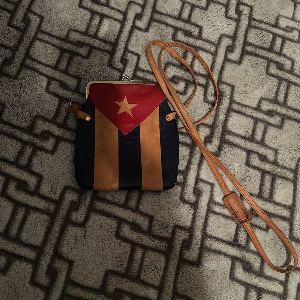 Leather crossbody bag